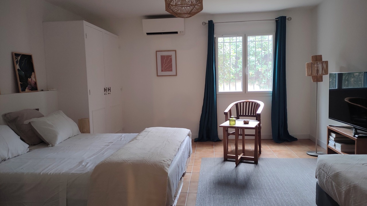 Photo of Bedroom in Montesquieu-des-Alberes