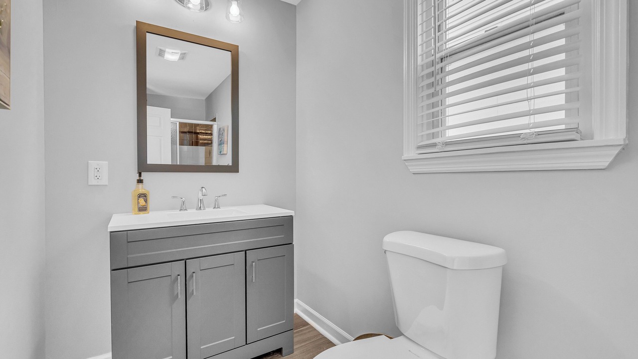 Photo of Bathroom in Keansburg