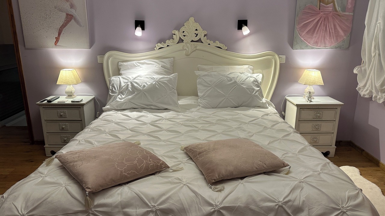 Photo of Bedroom in Cepet