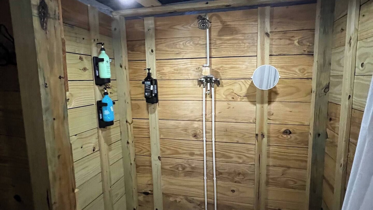 Photo of Bathroom in Bermuda Bay