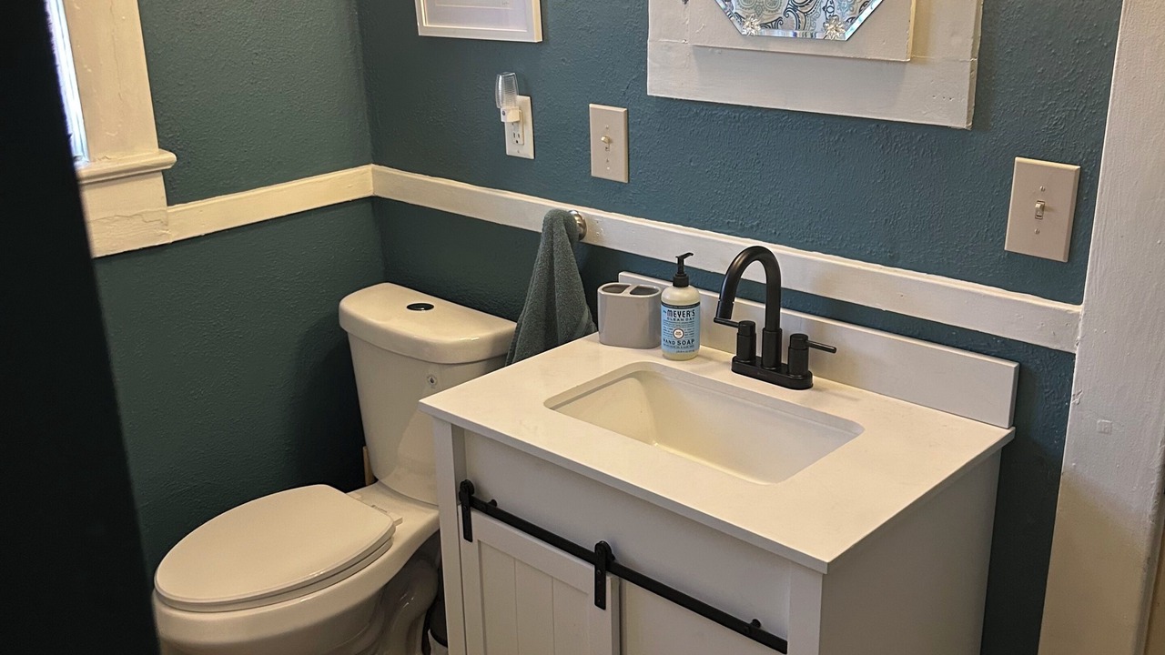 Photo of Bathroom in Fort Smith