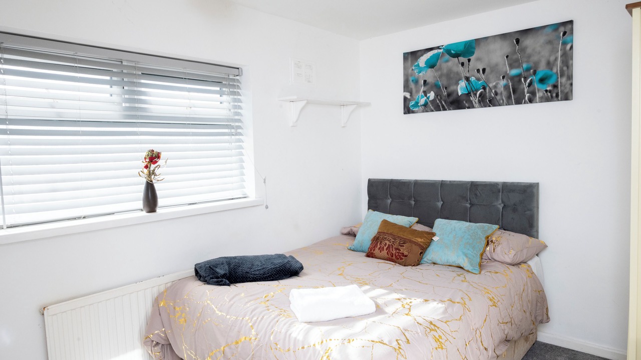 Photo of Bedroom in Northampton