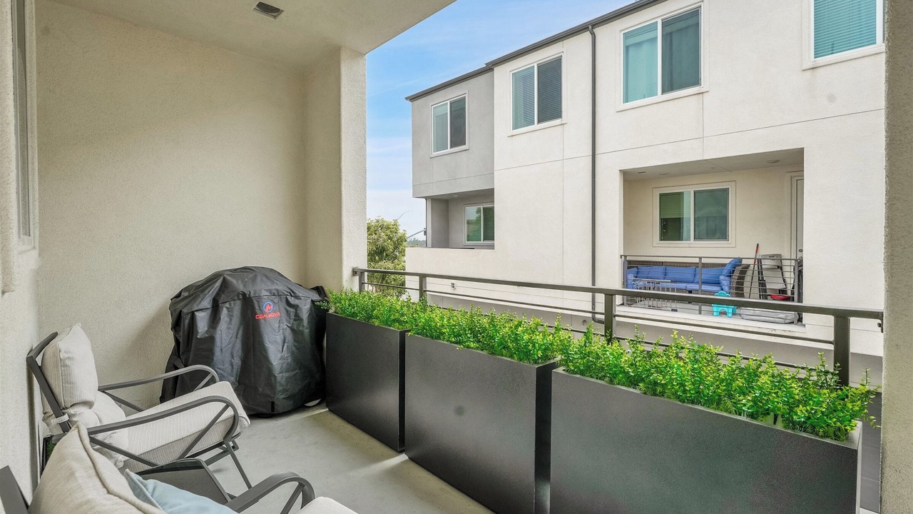 Photo of Patio Balcony in Lincoln Acres