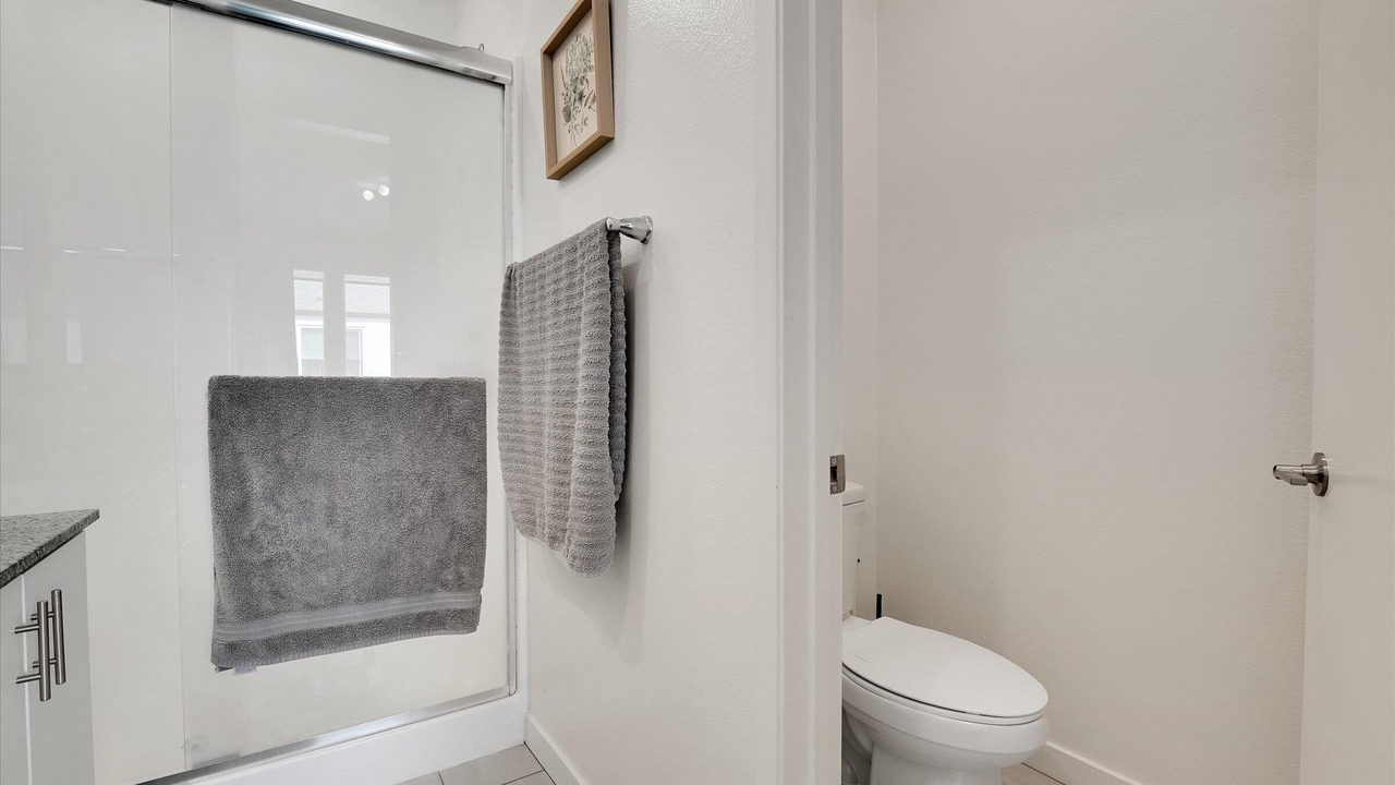 Photo of Bathroom in Lincoln Acres