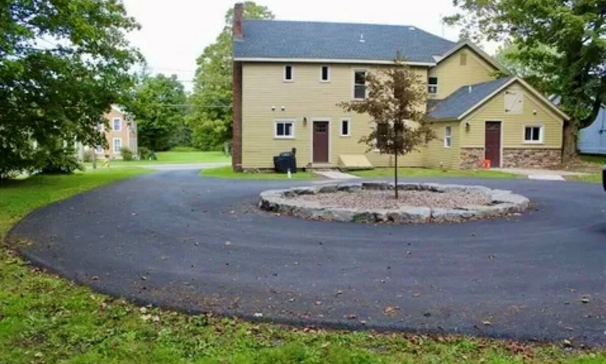 Photo of Outdoor in Parish