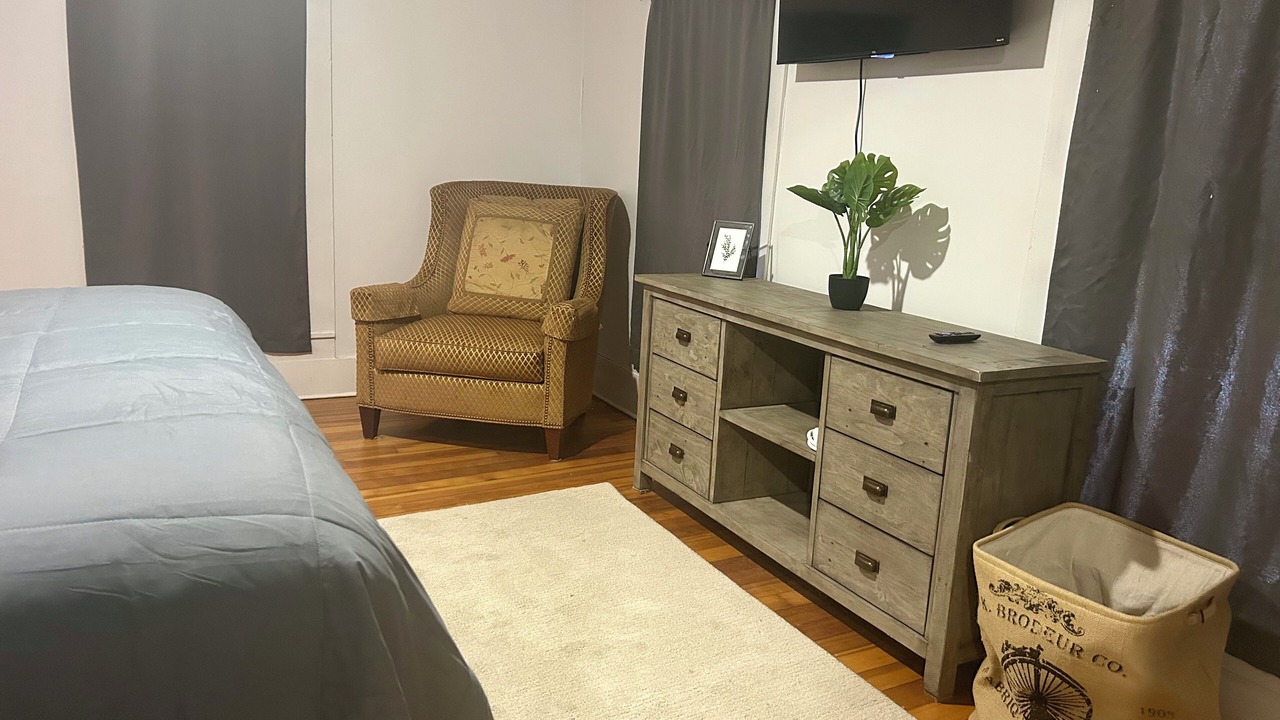 Photo of Bedroom in Parish