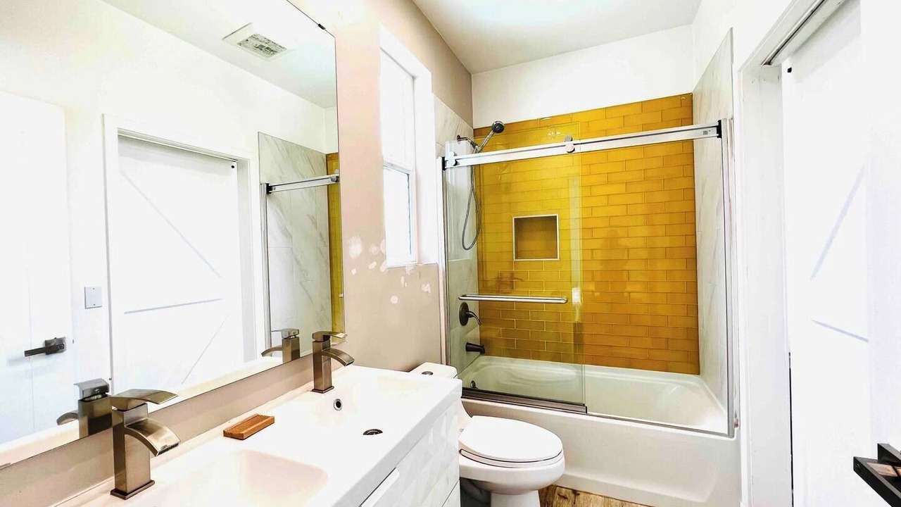 Photo of Bathroom in Canoga Park
