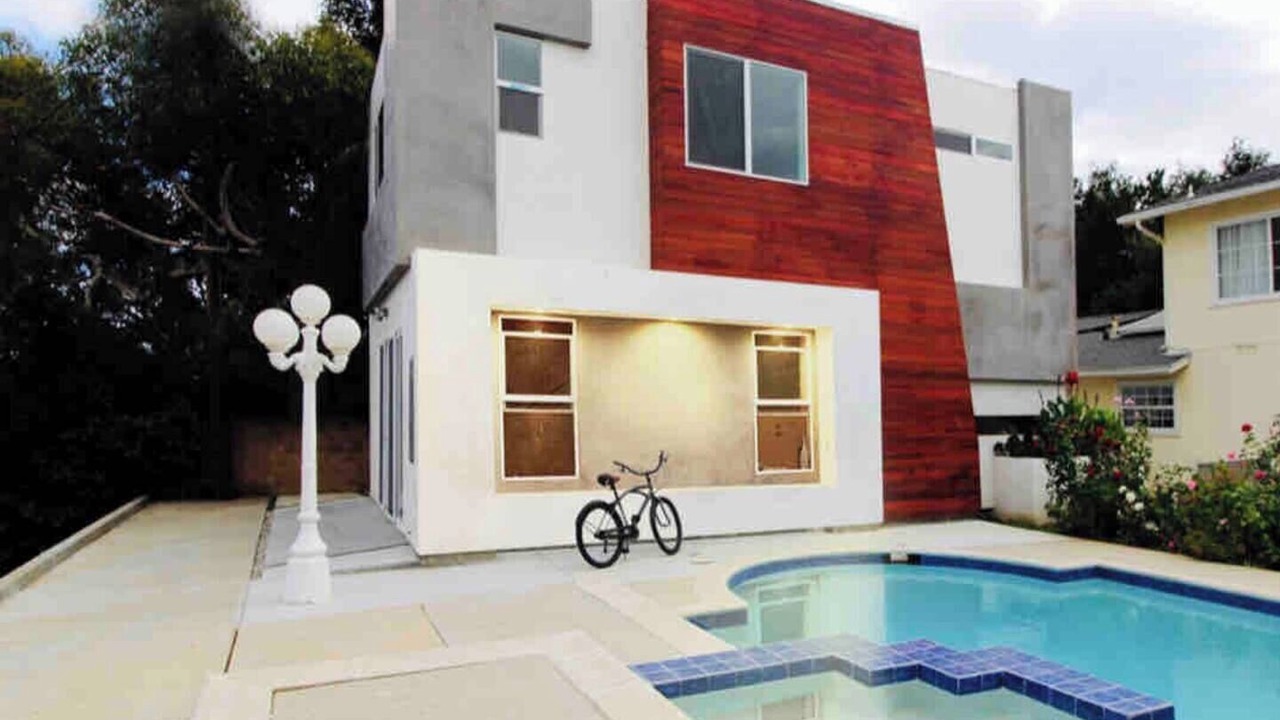 Photo of Outdoor in Canoga Park