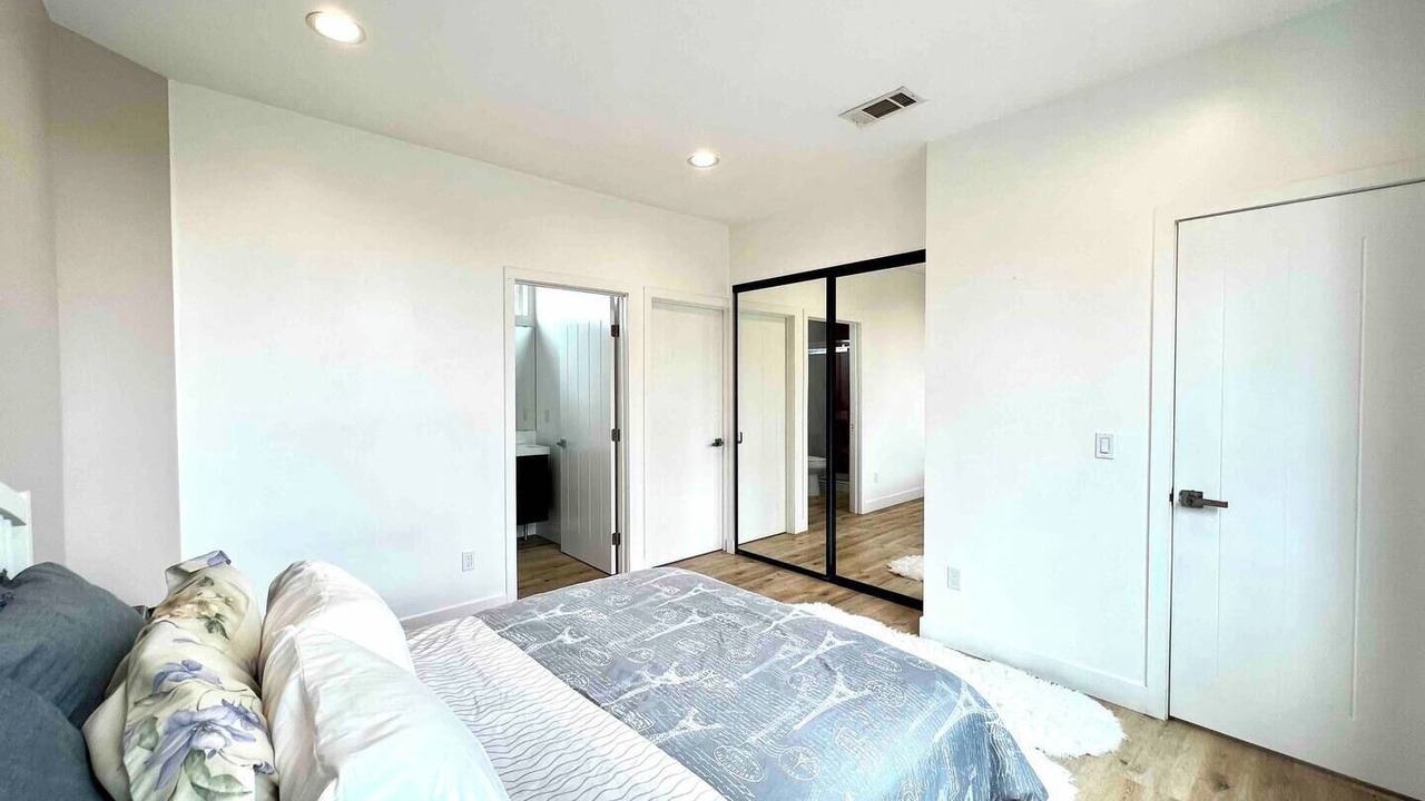 Photo of Bedroom in Canoga Park