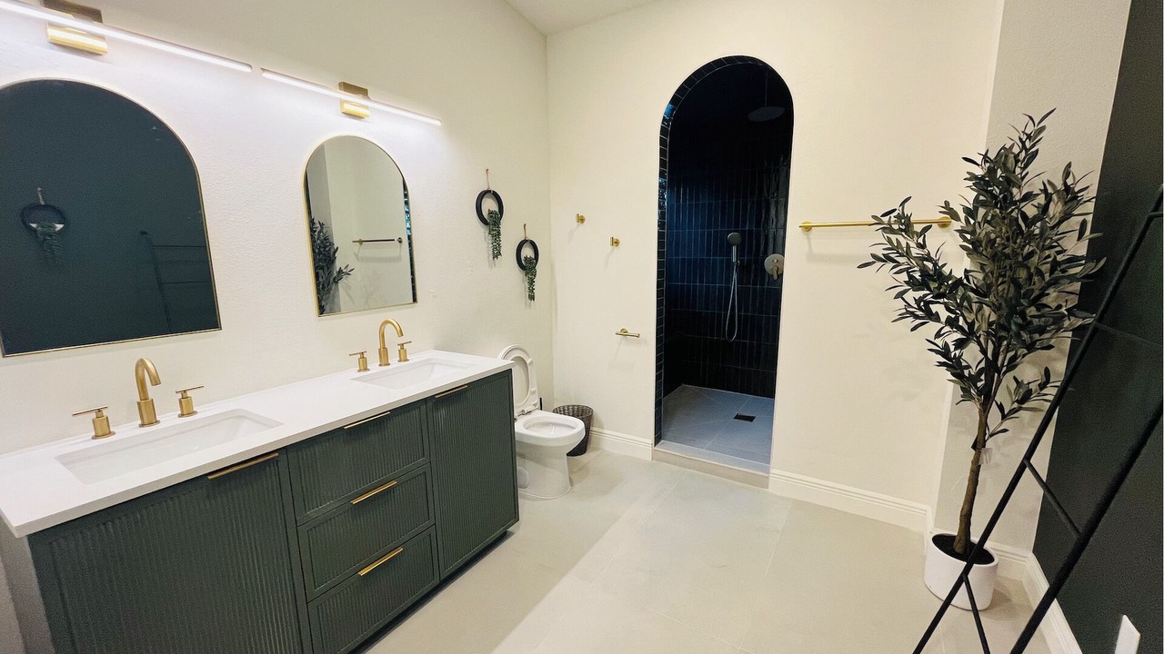 Photo of Bathroom in Bethune Beach