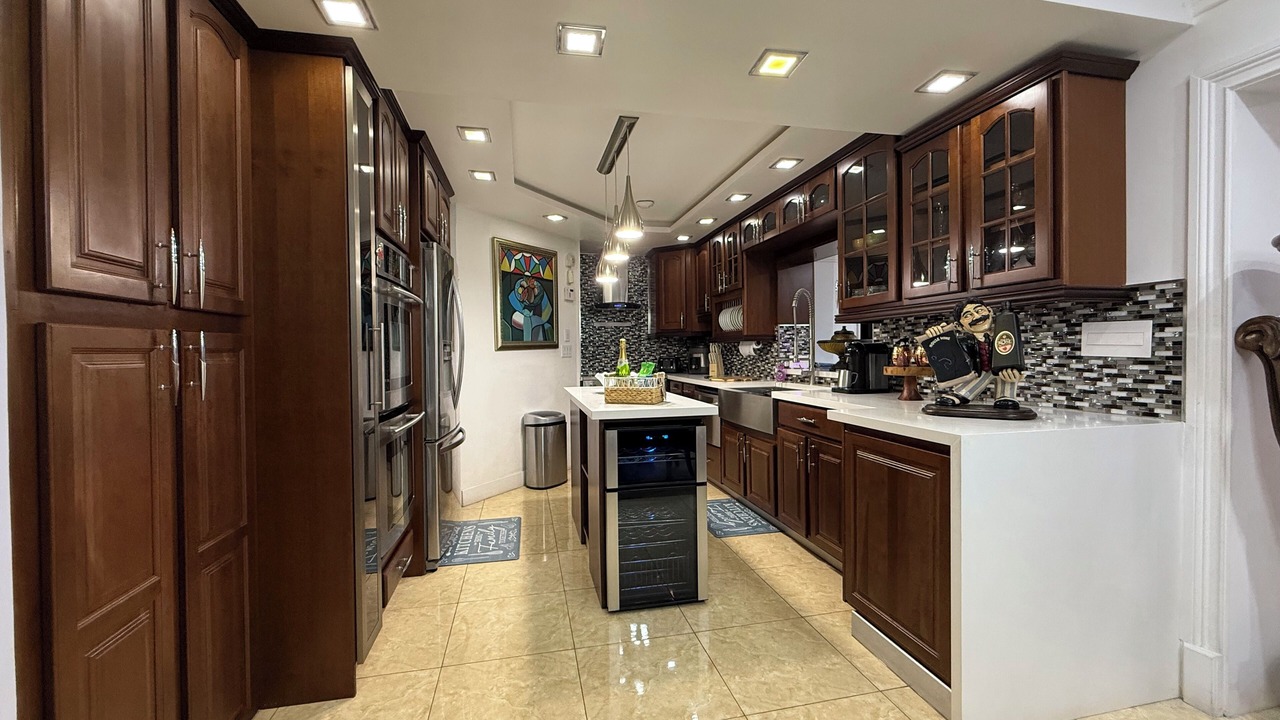 Photo of Kitchen in Hialeah