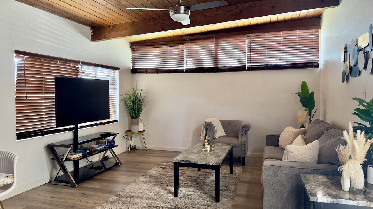Photo of Livingroom in Visalia