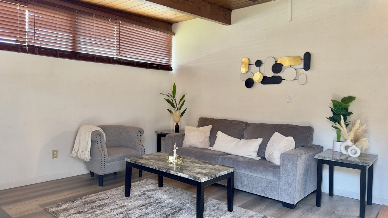 Photo of Livingroom in Visalia