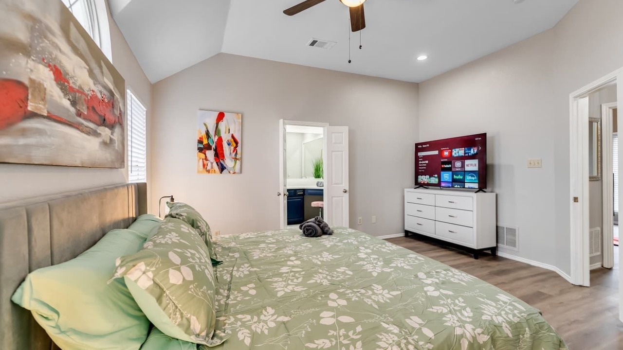 Photo of Bedroom in Rowlett
