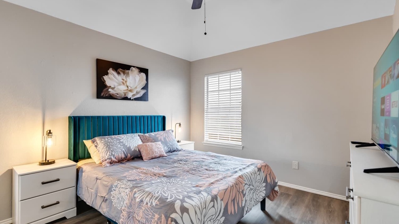 Photo of Bedroom in Rowlett
