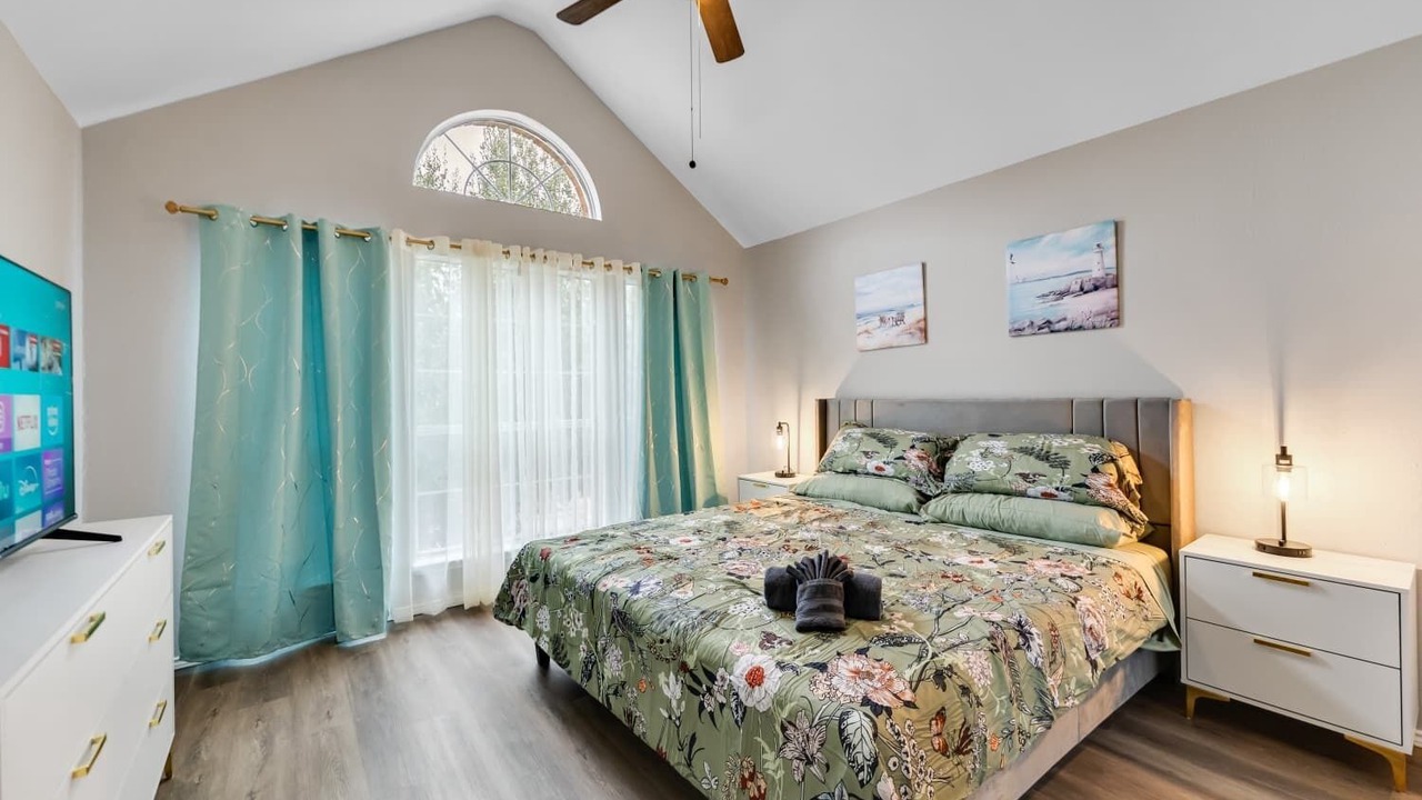 Photo of Bedroom in Rowlett