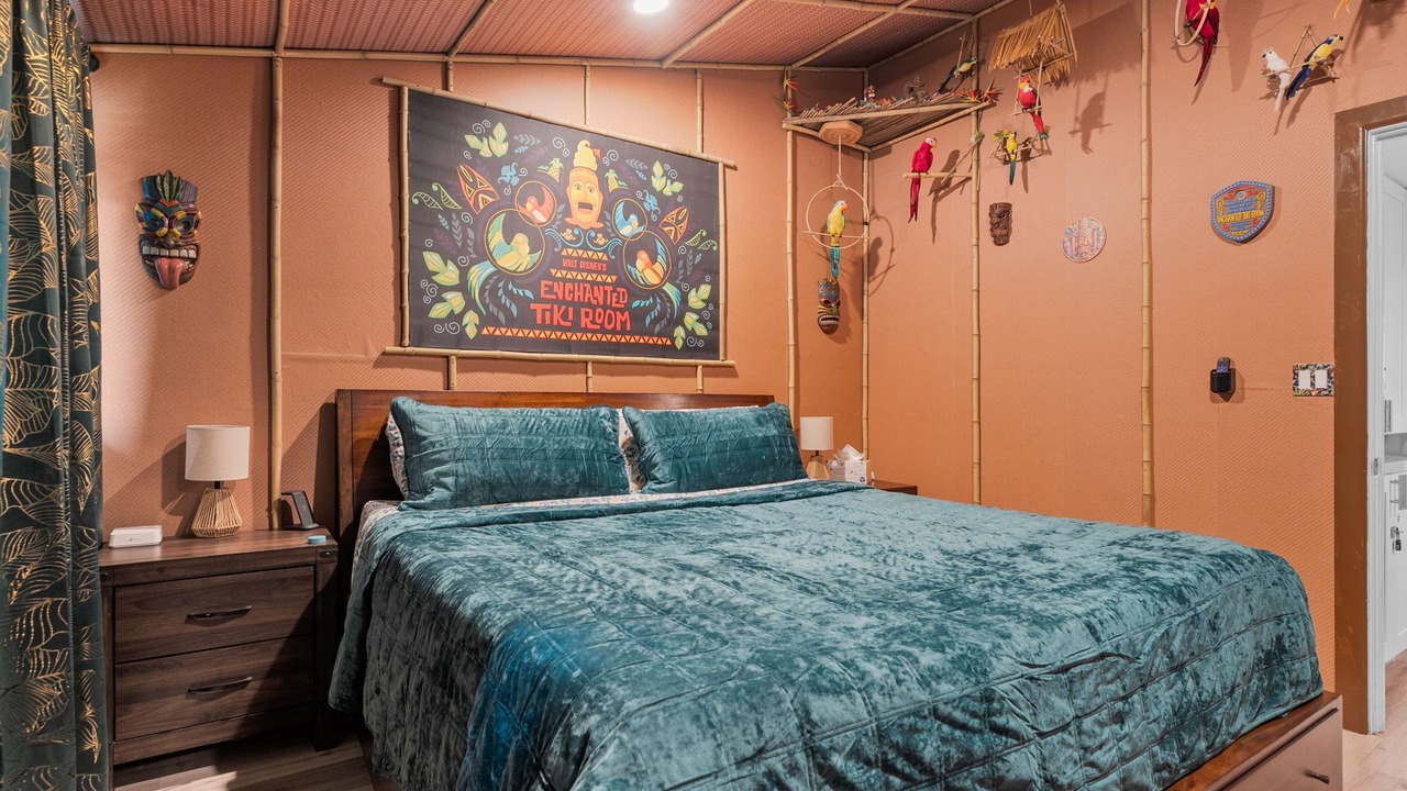 Photo of Bedroom in Anaheim Resort