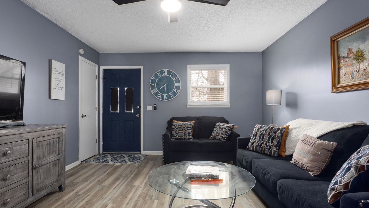 Photo of Livingroom in South Kansas City
