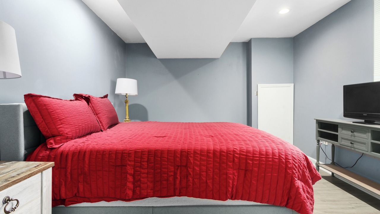 Photo of Bedroom in South Kansas City
