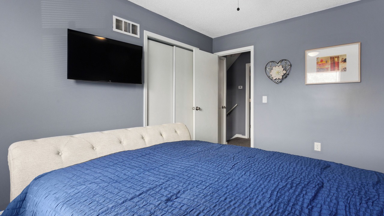Photo of Bedroom in South Kansas City