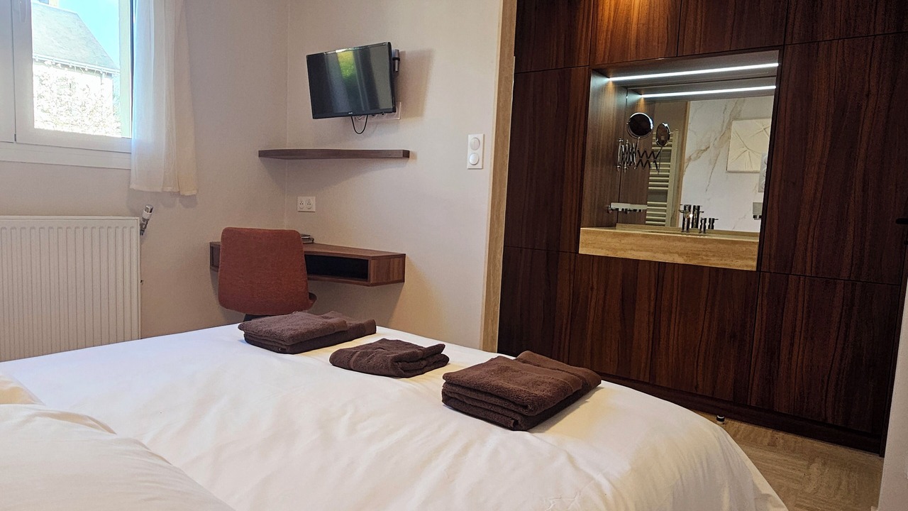 Photo of Bedroom in Saint-Avertin