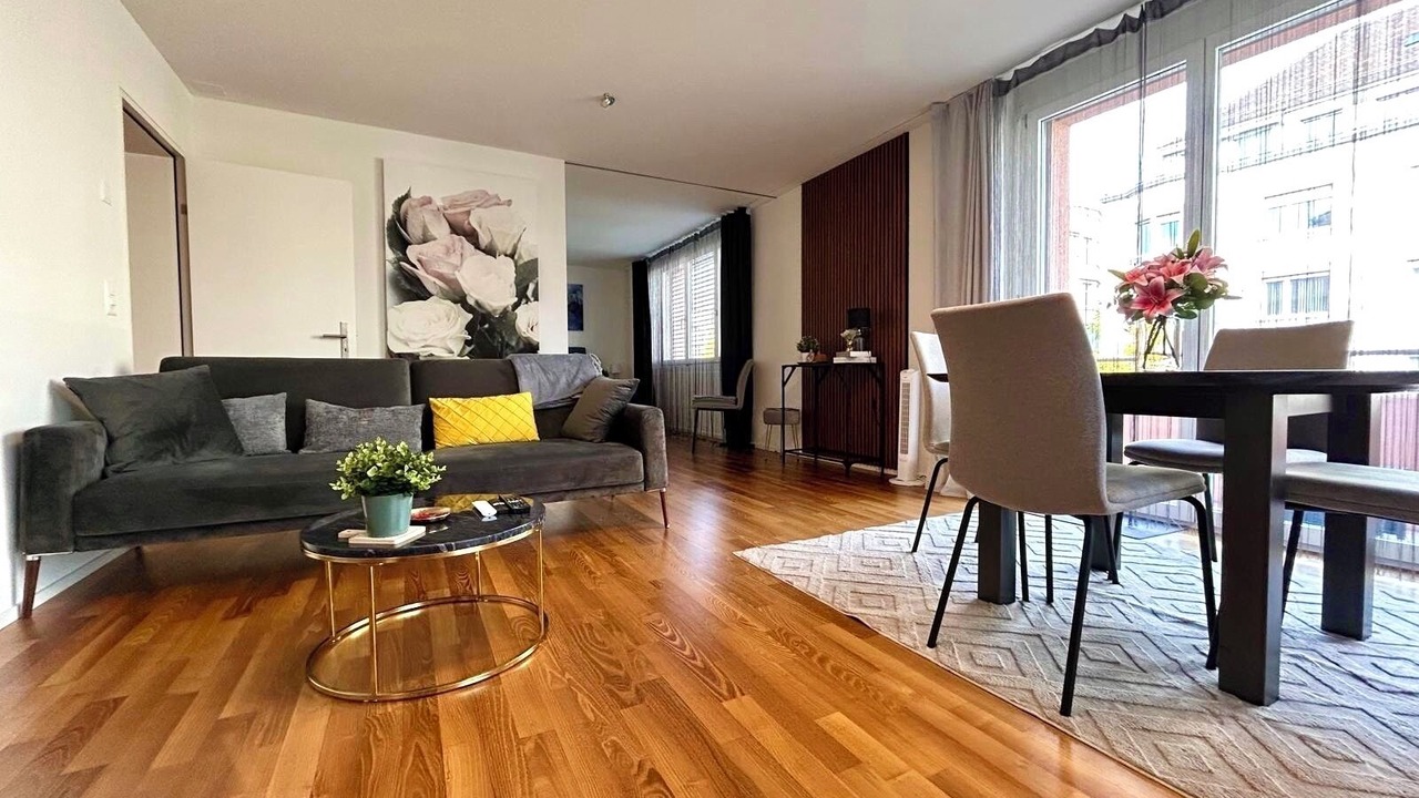 Photo of Livingroom in District 6