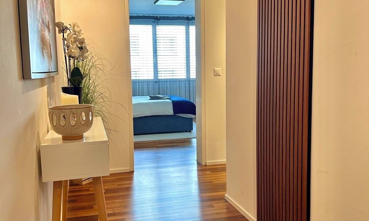 Photo of Bedroom in District 6