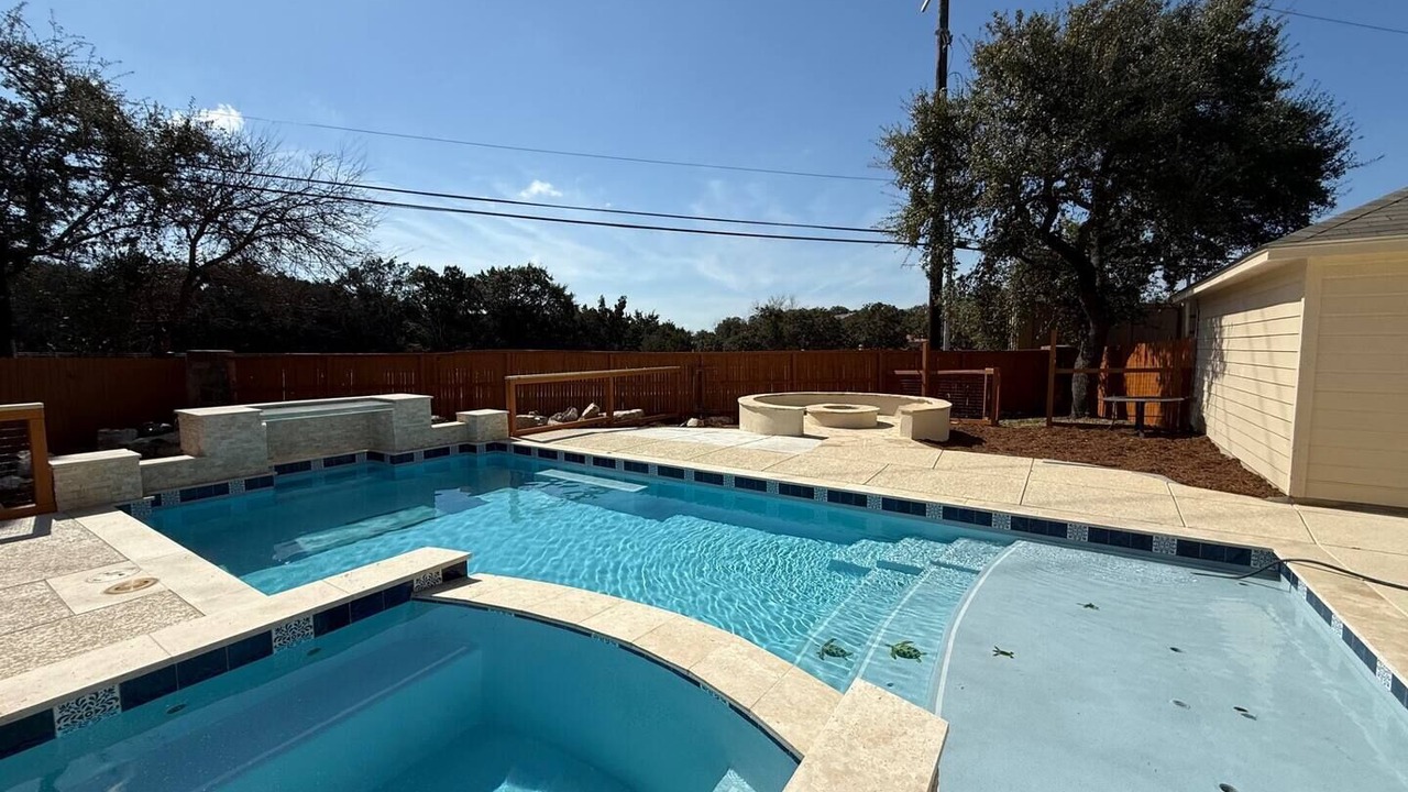 Photo of Outdoor in Helotes