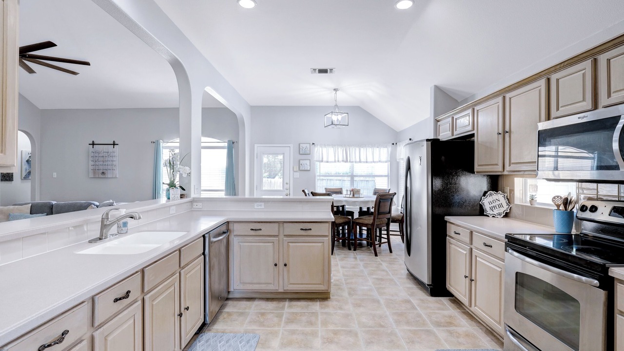 Photo of Kitchen in Helotes