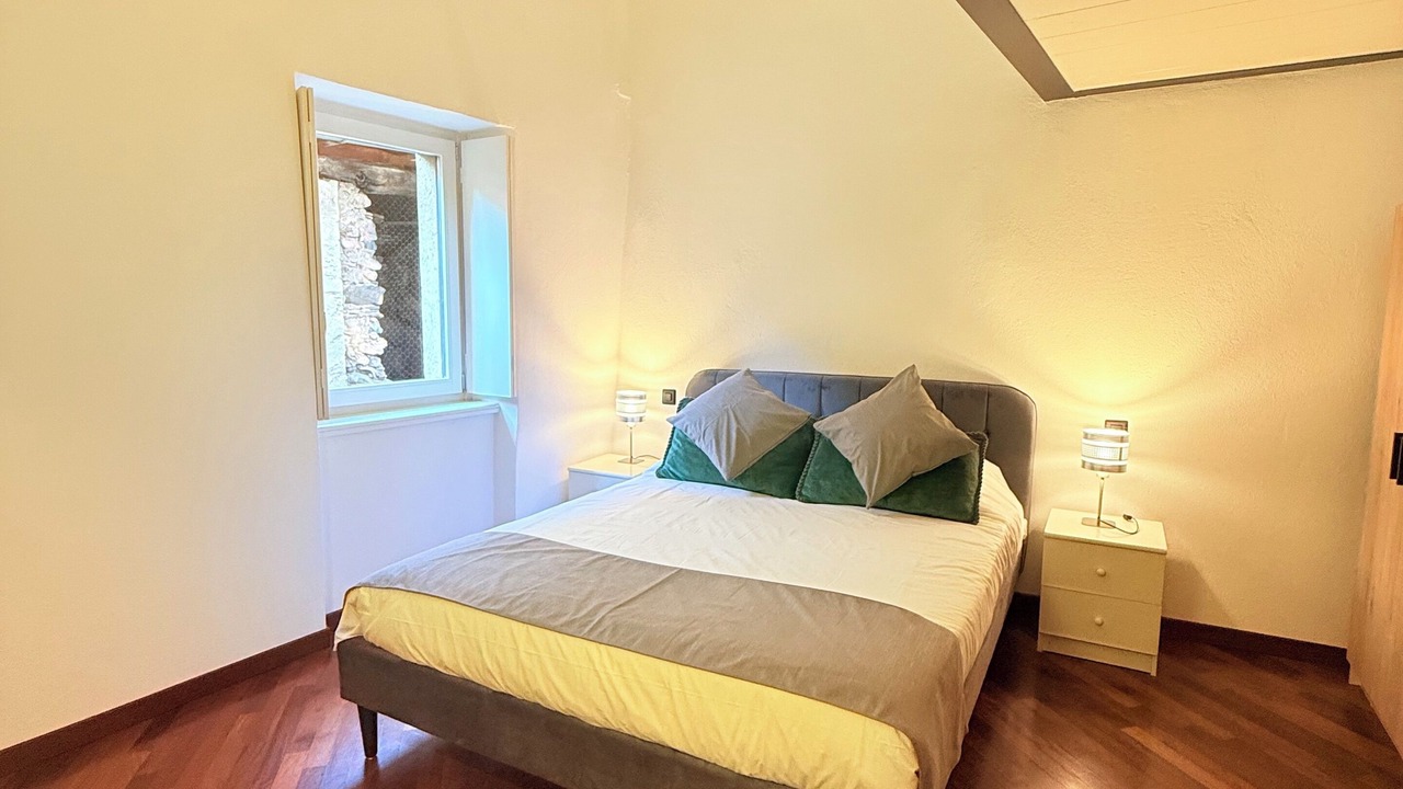 Photo of Bedroom in Morcote
