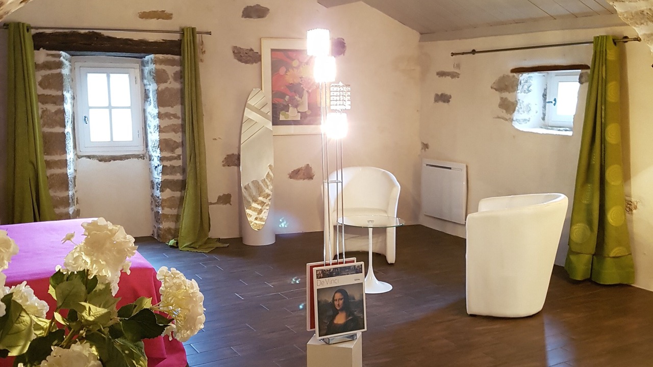 Photo of Bedroom in Compregnac