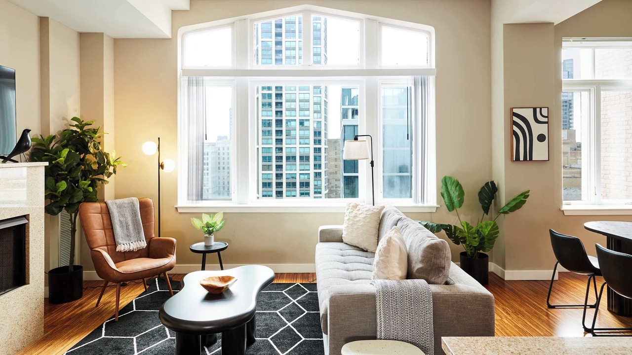 Photo of Livingroom in Downtown Chicago
