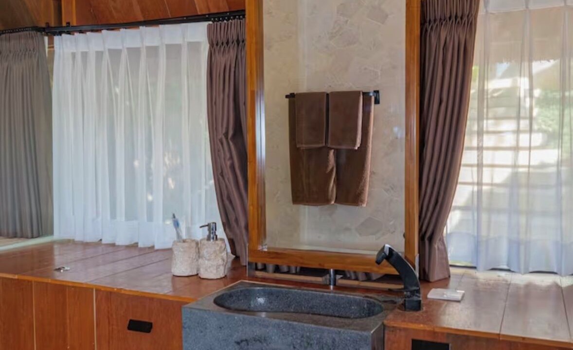 Photo of Bathroom in Kekeran