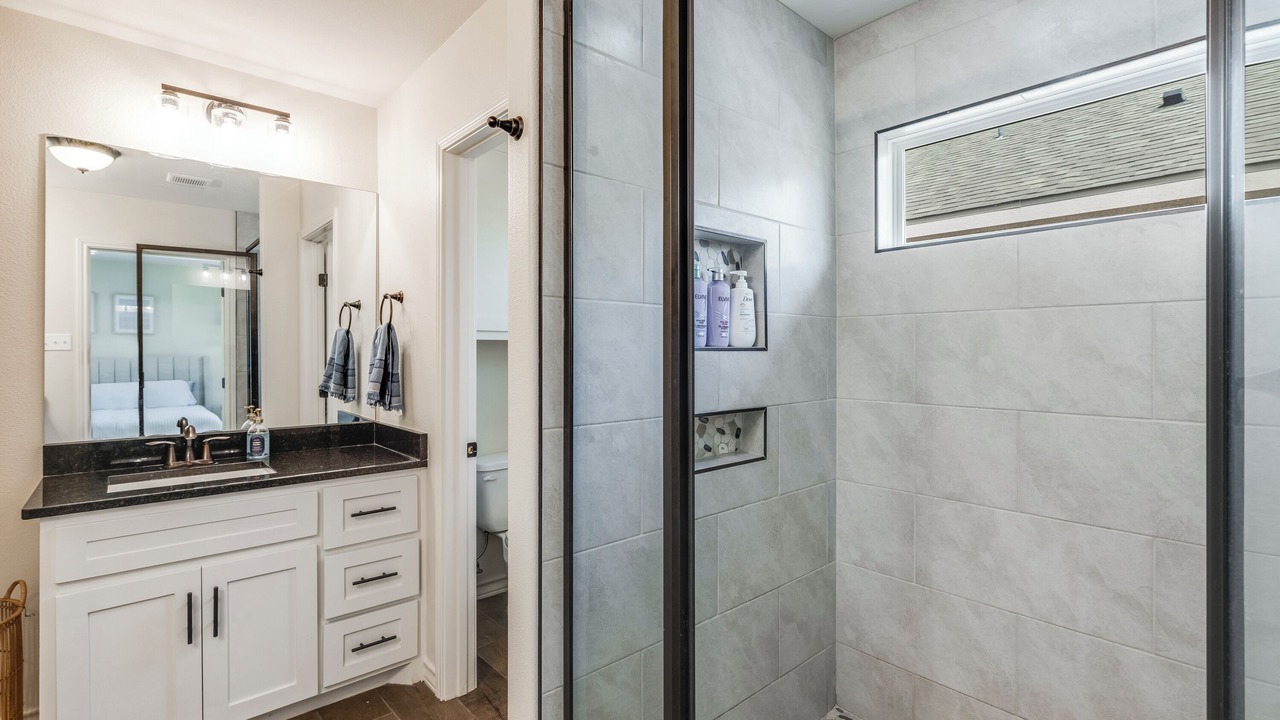 Photo of Bathroom in Northwest Corpus Christi