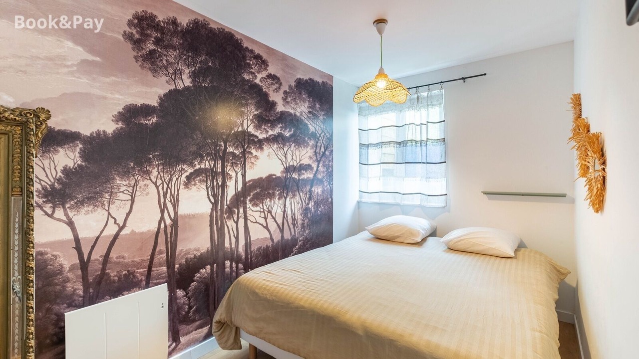 Photo of Bedroom in Meschers-sur-Gironde