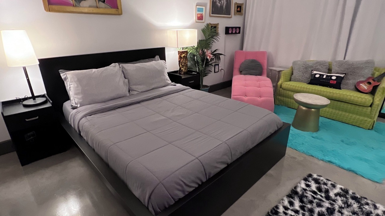 Photo of Bedroom in Bearss Plaza