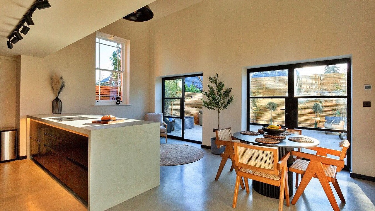 Photo of Others in Appledore