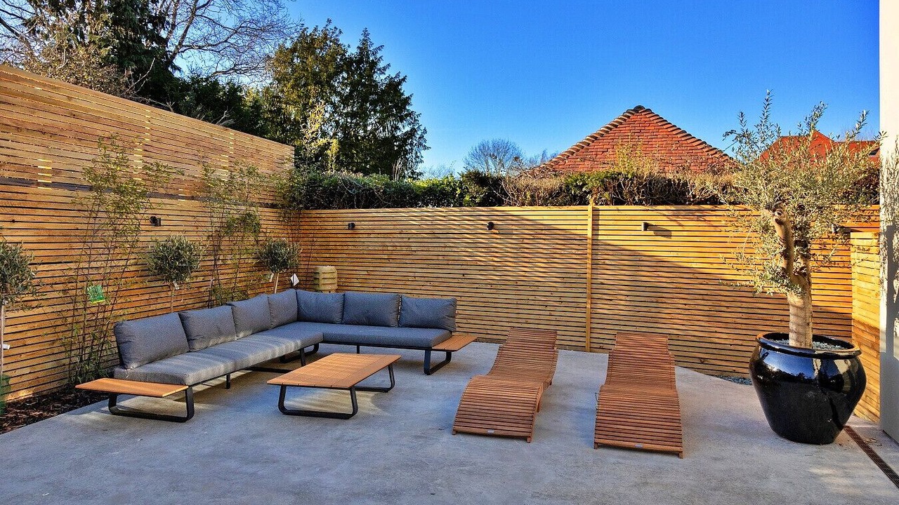 Photo of Patio Balcony in Appledore
