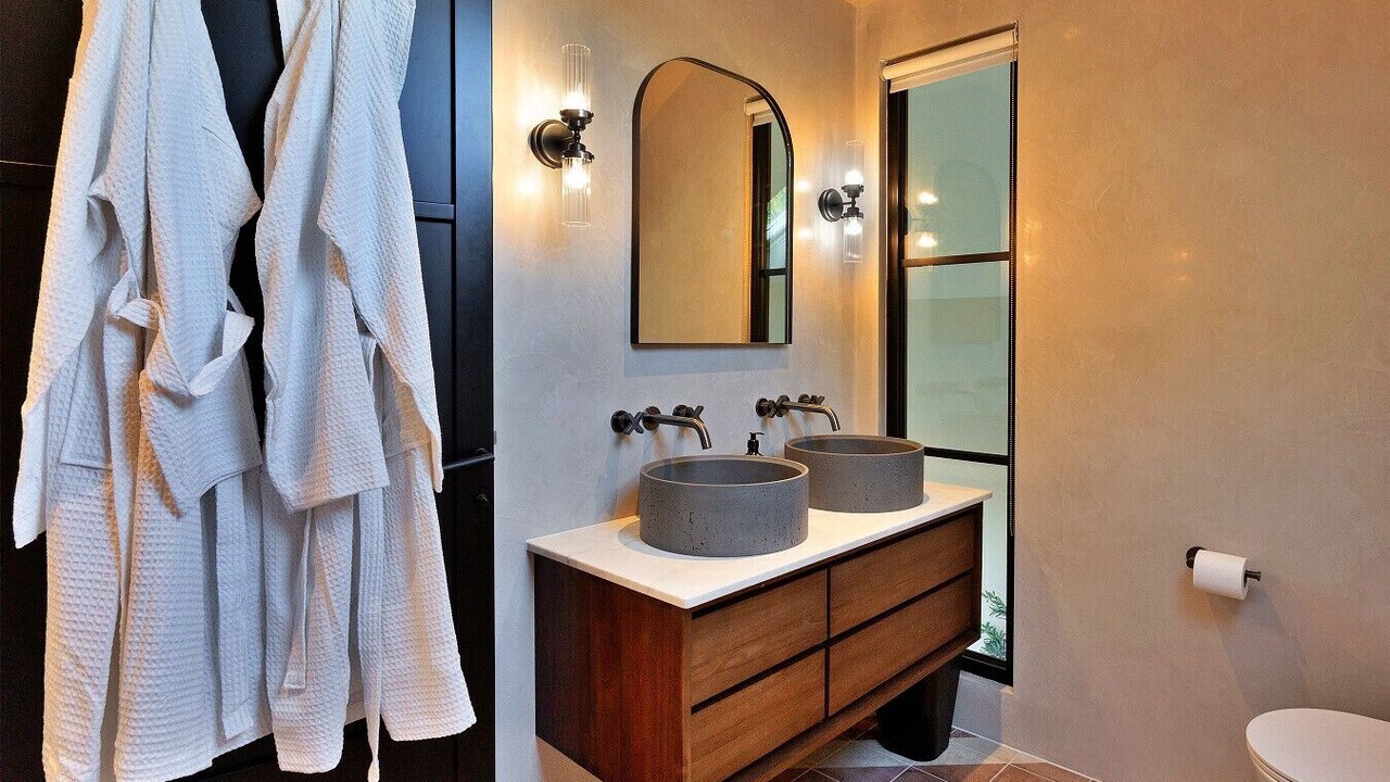 Photo of Bathroom in Appledore