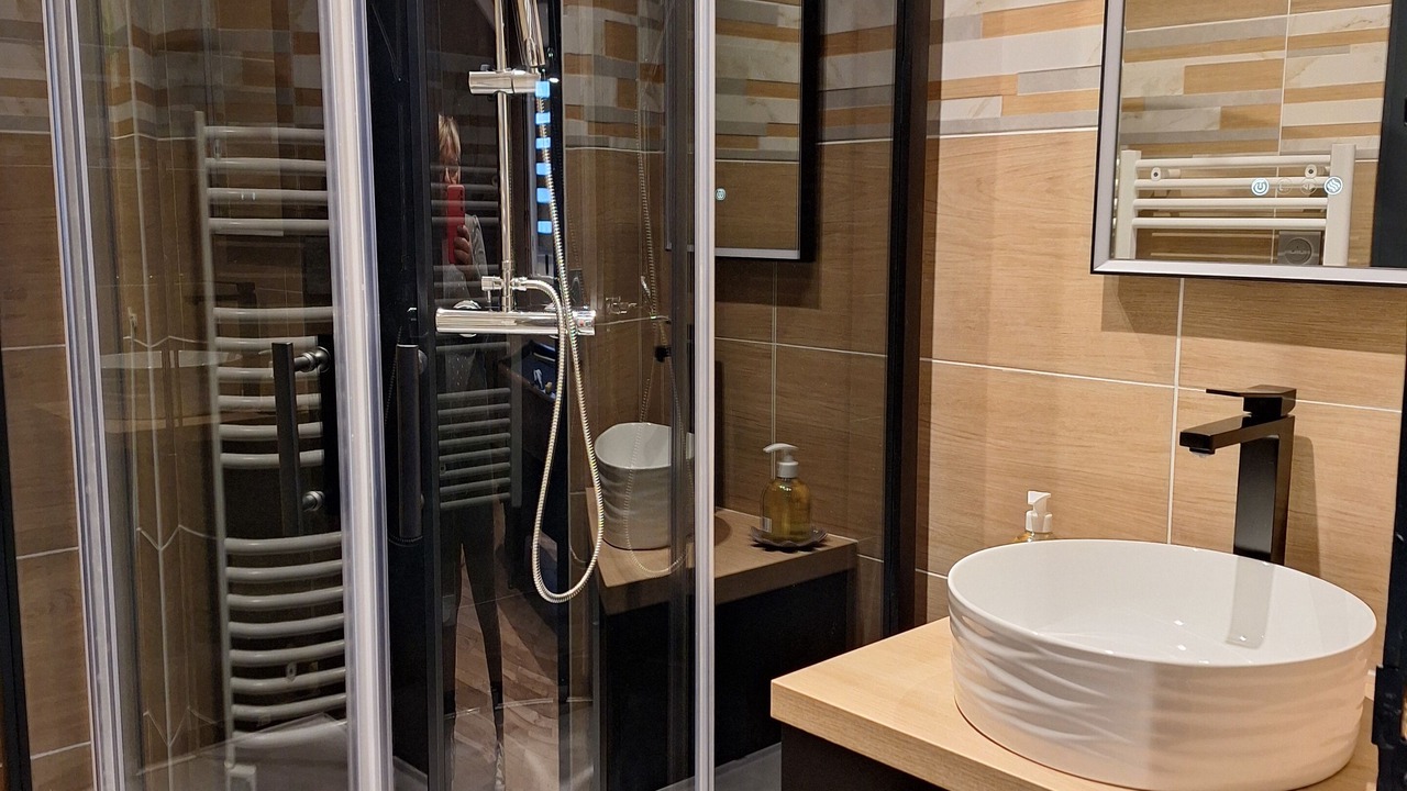 Photo of Bathroom in Conde-sur-Noireau