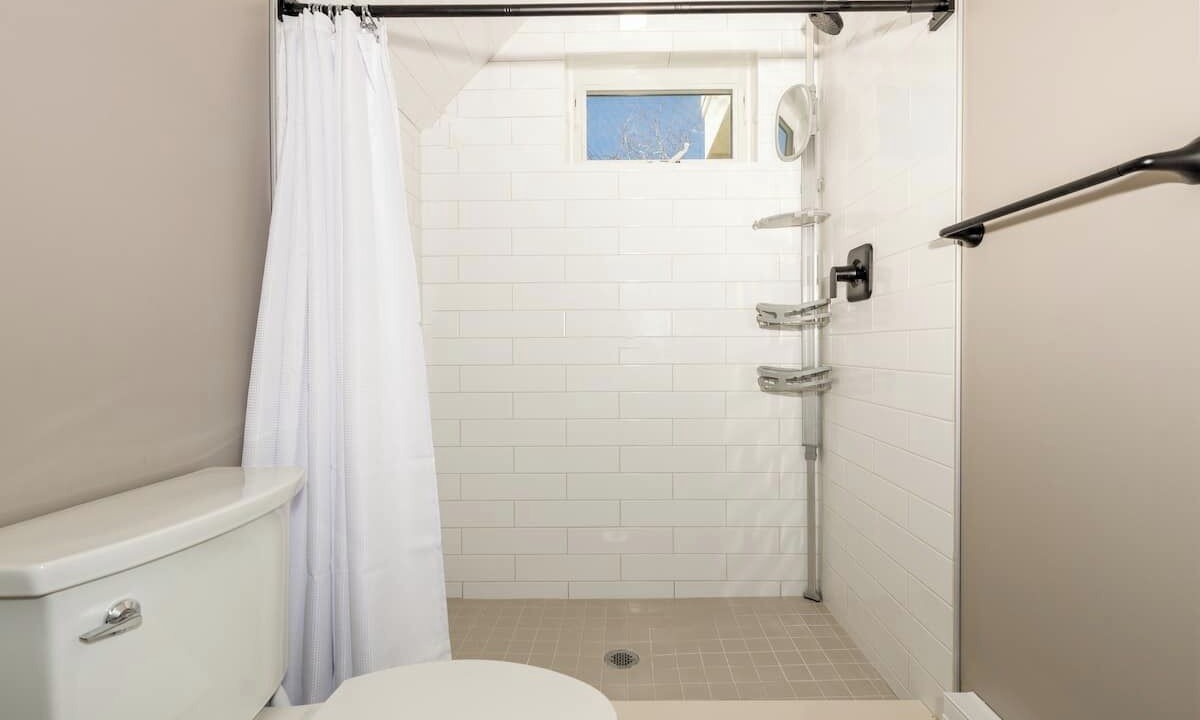 Photo of Bathroom in Cole