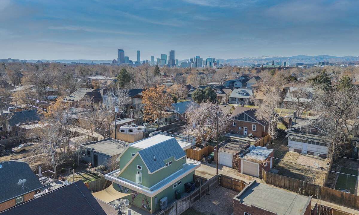 Photo of Outdoor in Cole