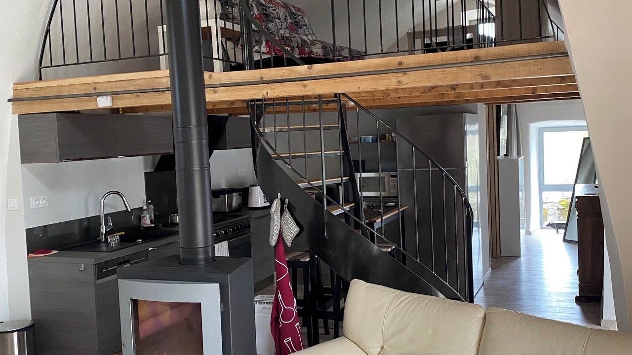 Photo of Livingroom in Saint-Pierre-des-Tripiers