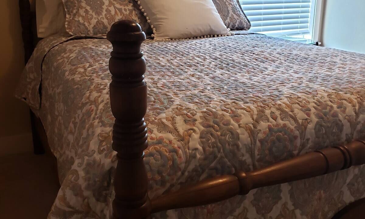 Photo of Bedroom in Shadow Glen