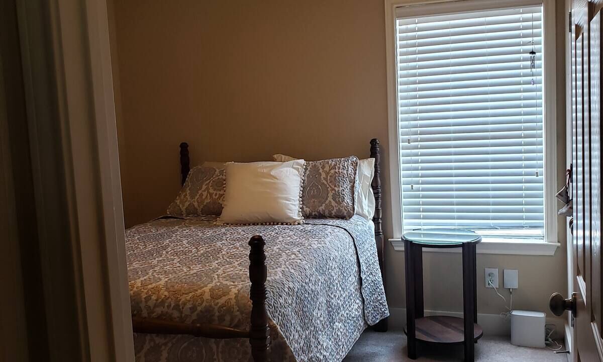 Photo of Bedroom in Shadow Glen