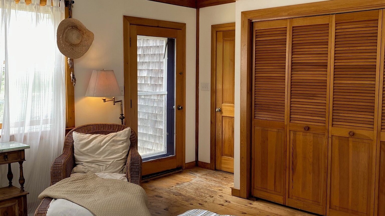 Photo of Bedroom in Aquinnah
