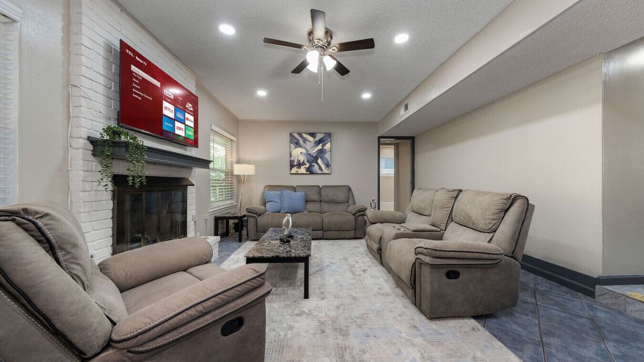 Photo of Livingroom in North San Antonio - SAT