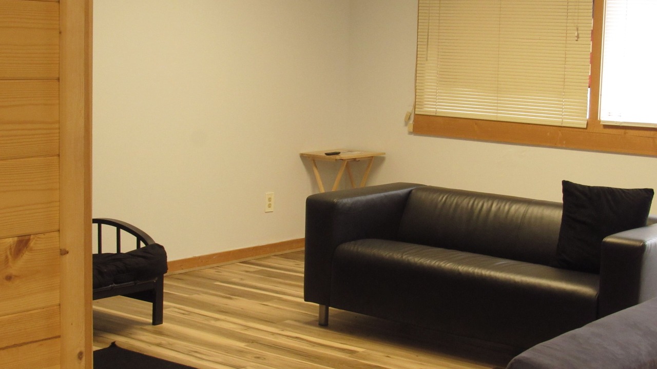 Photo of Livingroom in Lansing
