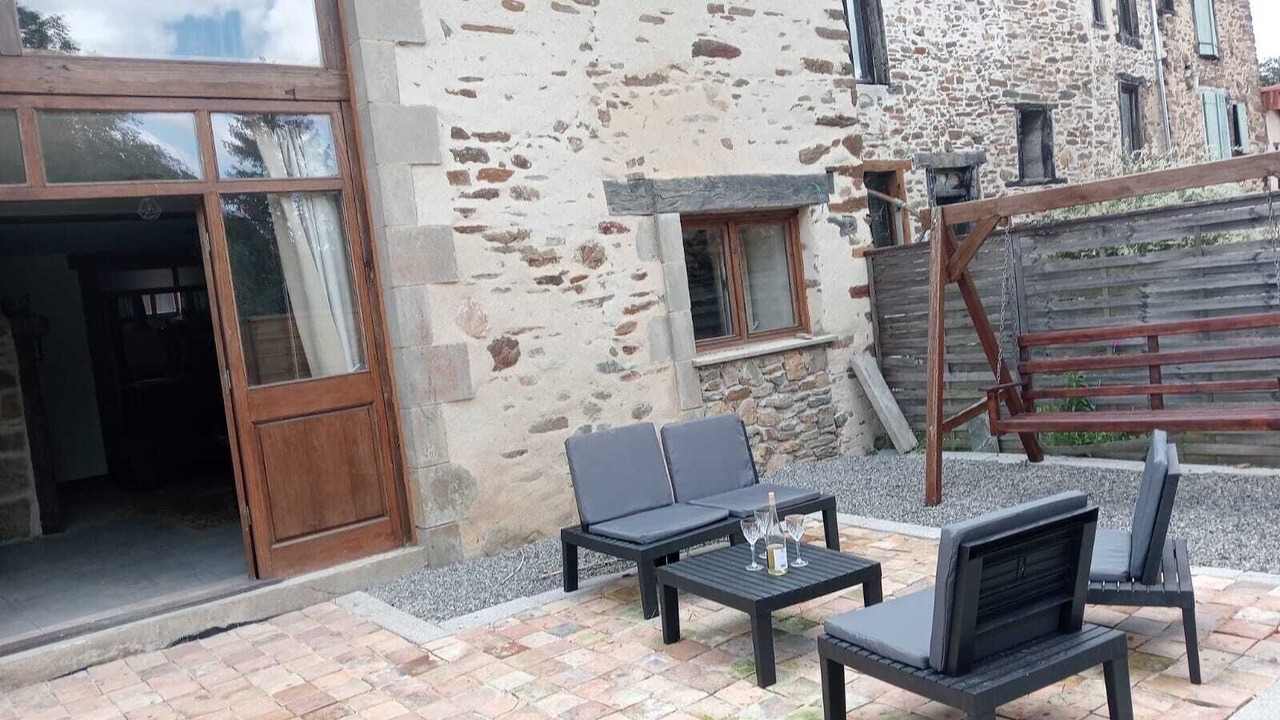 Photo of Patio Balcony in Chaillac-sur-Vienne