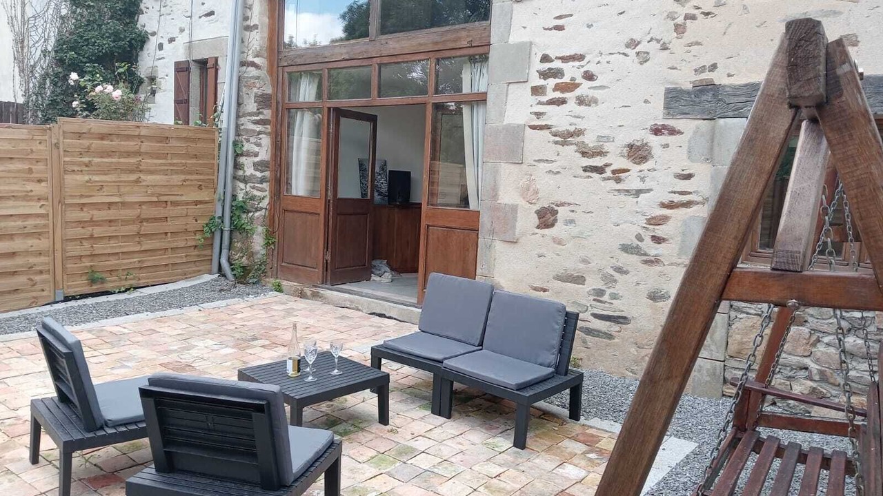 Photo of Patio Balcony in Chaillac-sur-Vienne